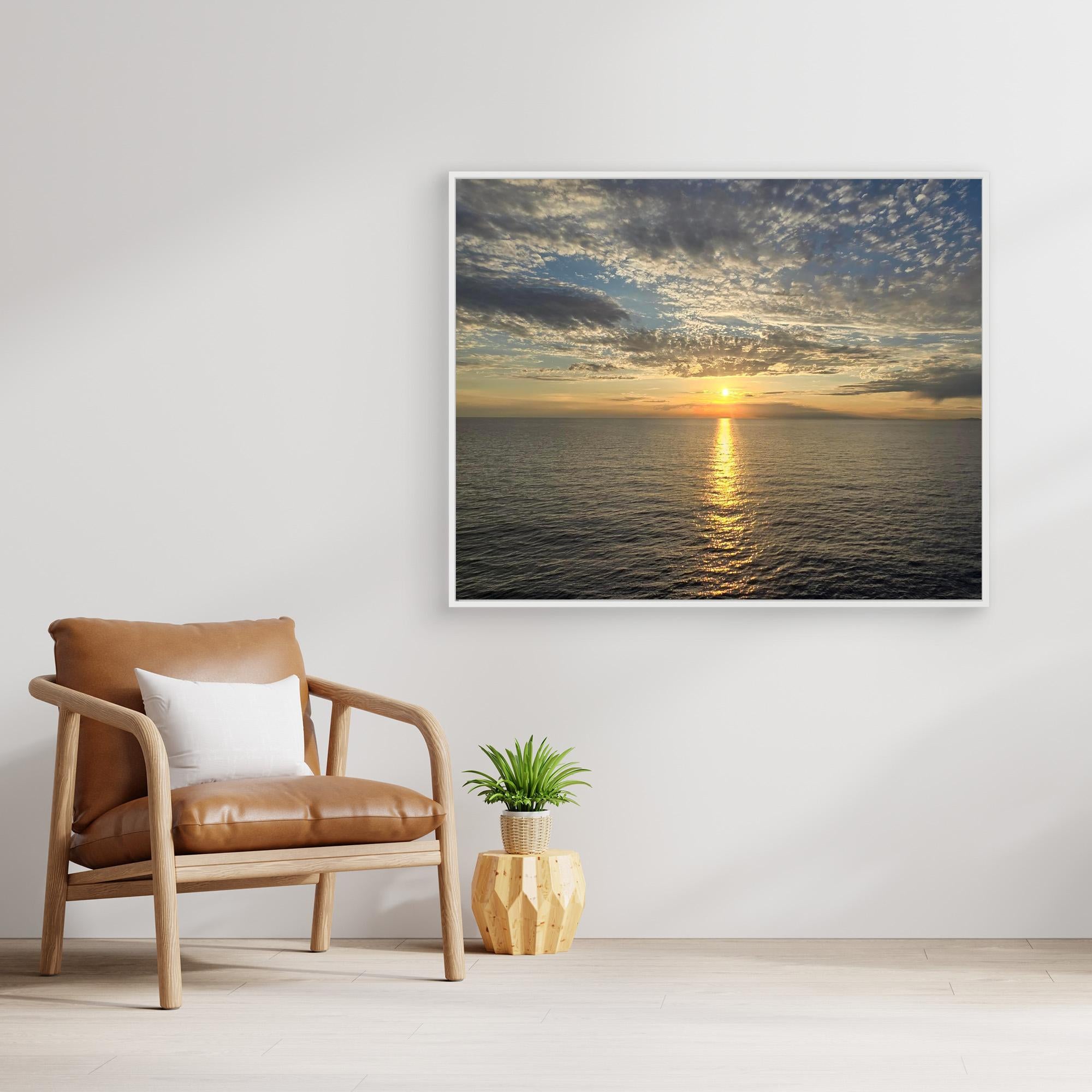 Beautiful Sunset Over Calm Sea: Serene Landscape Art